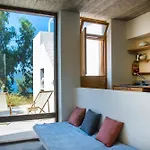 Seafront House In Vathi, * Méthana