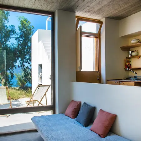 Seafront House In Vathi, * 迈萨纳