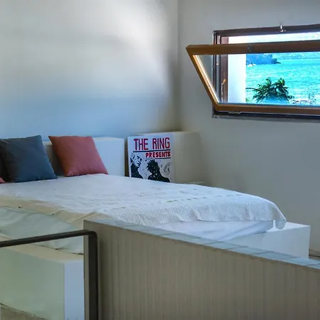 Seafront House In Vathi, Villa Méthana