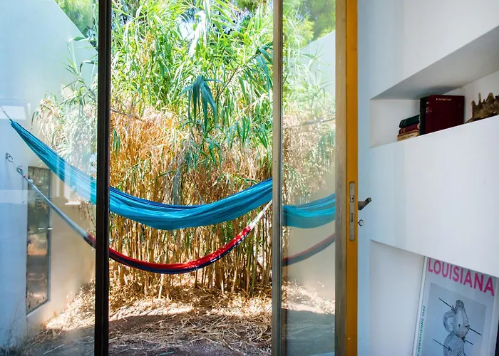 Seafront House In Vathi, Méthana