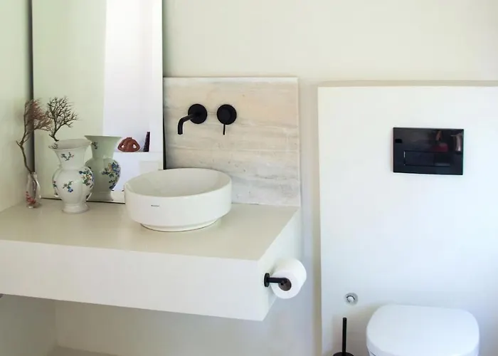 Seafront House In Vathi, Méthana