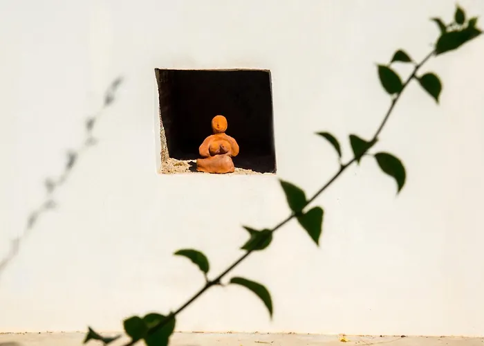 Seafront House In Vathi, Μέθανα