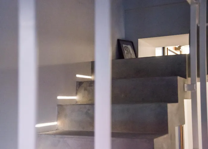 Seafront House In Vathi,