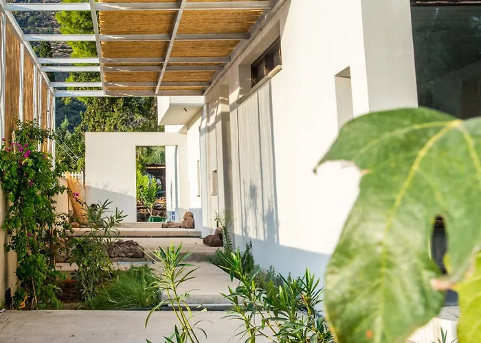 Willa Seafront House In Vathi,