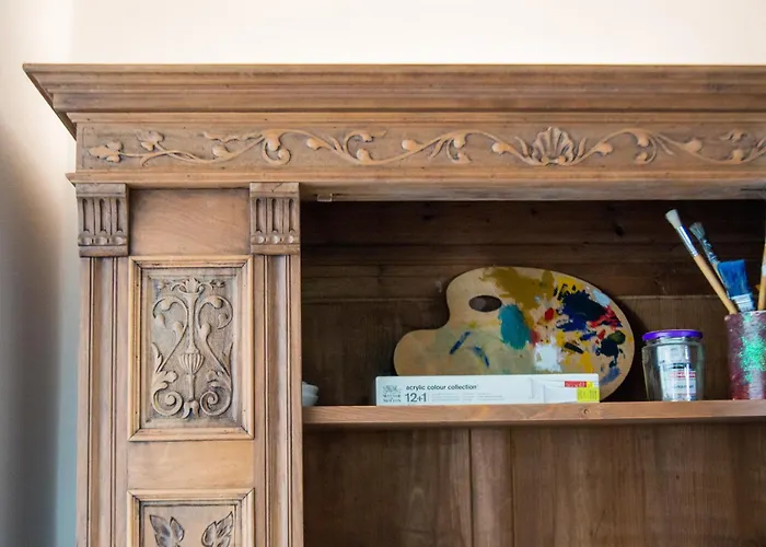 Seafront House In Vathi, Μέθανα