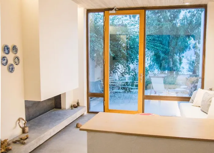 Βίλα Seafront House In Vathi,